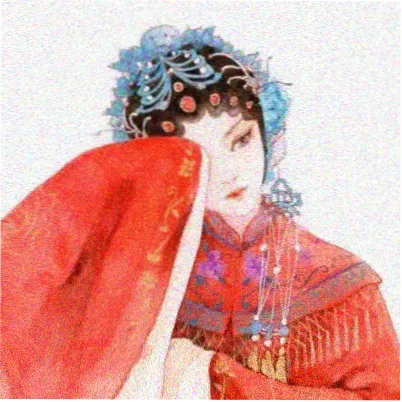 留言用户头像，围巾读者的半身剪影
